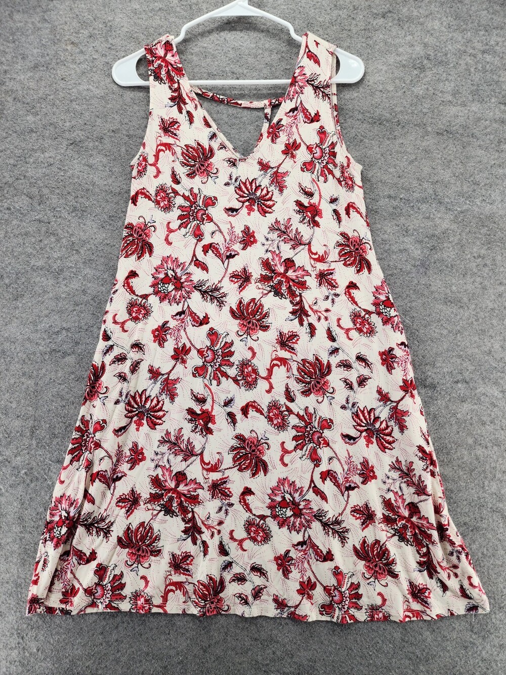 24/7 Maurices Dress Womens XS Sleeveless V Neck White Red Floral Knee Length